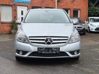 Gebraucht Mercedes B180 122 PS (89 kW) 2012 Grau Van / Kleinbus