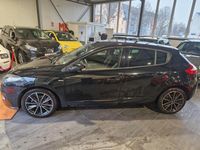 Gebraucht Renault Mégane 131 PS (96 kW) 2013 Schwarz Limousine