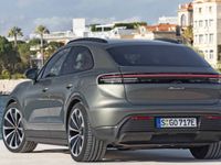 Gebraucht Porsche Macan 300 kW (408 PS) 2024 Vulkangraumetallic SUV