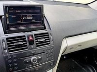 Gebraucht Mercedes C200 136 PS (100 kW) 2008 Blau Kombi