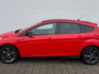 Occasion Ford Focus 125 ch (91 kW) 2013 Rouge Berline