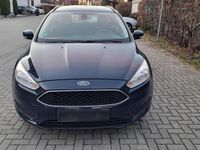Gebraucht Ford Focus Trend 105 PS (77 kW) 2015 Blau Kombi