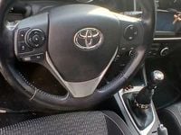 Gebraucht Toyota Auris Multidrive S 132 PS (97 kW) 2015 Blau Limousine