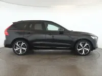 Gebraucht Volvo XC60 Plus 197 PS (144 kW) 2023 Onyx black SUV