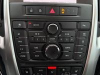 Gebraucht Opel Astra Style 120 PS (88 kW) 2014 Weiß Limousine