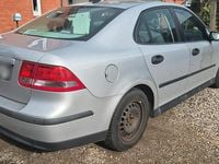 Second-hand Saab 9-3 122 CP (89 kW) 2005 Argintiu Berlinǎ