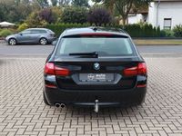 Gebraucht BMW 525 218 PS (160 kW) 2015 Schwarz Kombi