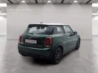 Gebraucht Mini Cooper SE 135 kW (184 PS) 2023 Grün Kleinwagen