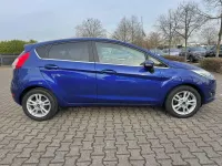 Gebraucht Ford Fiesta Titanium 101 PS (74 kW) 2015 Blau Kleinwagen