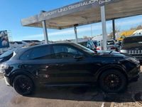 Gebraucht Porsche Cayenne GTS 460 PS (338 kW) 2022 Schwarz SUV
