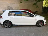 Second-hand VW Golf VII GTI 289 CP (212 kW) 2019 Alb Berlinǎ