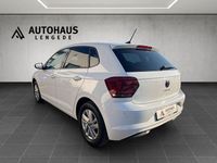 Gebraucht VW Polo Highline 95 PS (69 kW) 2021 Weiß Kleinwagen