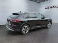Gebraucht Audi Q4 e-tron Advanced 150 kW (204 PS) 2023 Mythosschwarz metallic SUV