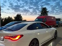 Gebraucht BMW 430 M Sport 245 PS (180 kW) 2021 Weiß Coupé