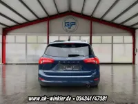 Gebraucht Ford Focus Cool & Connect 125 PS (91 kW) 2020 Blazer blue Kombi