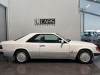 Gebraucht Mercedes E300 Sportline 220 PS (161 kW) 1992 Weiß Limousine