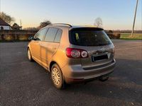 Gebraucht VW Golf Plus Cross Life 105 PS (77 kW) 2013 Braun Van / Kleinbus