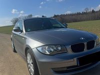 Gebraucht BMW 118 143 PS (105 kW) 2009 Grau Kleinwagen