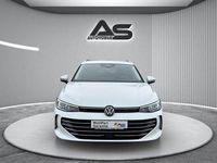 Gebraucht VW Passat Elegance 150 PS (110 kW) 2024 Weiß Kombi