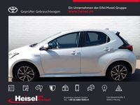 gebraucht Toyota Yaris Hybrid Club Basis + Navigation