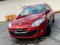 Gebraucht Renault Mégane GrandTour 100 PS (73 kW) 2024 Rot Kombi