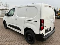 Gebraucht Opel Combo Edition 131 PS (96 kW) 2021 Weiß Van / Kleinbus