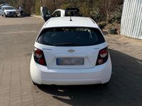 Gebraucht Chevrolet Aveo 100 PS (73 kW) 2011 Weiß Kleinwagen