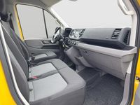Gebraucht VW Crafter 140 PS (102 kW) 2022 Gelb Van