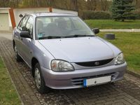 Gebraucht Daihatsu Charade 75 PS (55 kW) 1996 Blau Limousine