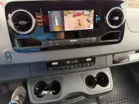 Używany Mercedes Sprinter 170 KM (125 kW) 2022 Biały Van