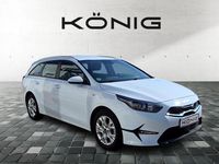 Gebraucht Kia Ceed Edition 7 101 PS (74 kW) 2023 Carraraweiß Kleinwagen