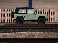 Gebraucht Land Rover Defender 84 PS (61 kW) 1987 Grün SUV