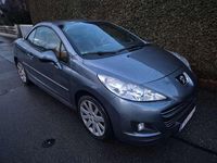 Gebraucht Peugeot 207 CC Platinum 156 PS (114 kW) 2012 Grau Cabrio