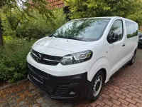 Gebraucht Opel Vivaro-e Combi 120 PS (88 kW) 2022 Weiß Van / Kleinbus