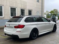 gebraucht BMW 528 i xDrive Touring Aut. M-Paket *Navi/Xenon