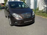 Gebraucht Lancia Musa 89 PS (65 kW) 2008 Braun Van / Kleinbus