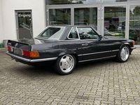 Gebraucht Mercedes SL500 223 PS (164 kW) 1986 Schwarz
