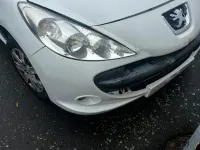 Gebraucht Peugeot 206+ 2011 Weiß Kleinwagen