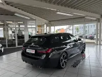 Gebraucht BMW 318 M Sport 156 PS (114 kW) 2024 Schwarz Limousine