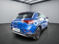 Gebraucht VW T-Roc 150 PS (110 kW) 2025 Blau SUV