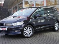 Gebraucht VW Touran Highline 150 PS (110 kW) 2017 Schwarz Van / Kleinbus
