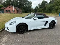 Gebraucht Porsche 718 299 PS (219 kW) 2024 Weiß Cabrio