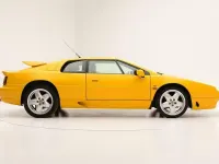 Używany Lotus Esprit 268 KM (197 kW) 1993 Żółty Coupe