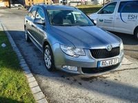 Gebraucht Skoda Superb Elegance 160 PS (117 kW) 2010 Grau Limousine