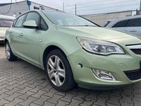 Gebraucht Opel Astra 116 PS (85 kW) 2012 Kleinwagen