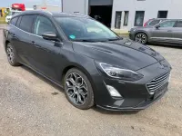 Gebraucht Ford Focus Titanium 150 PS (110 kW) 2018 Grau Kombi