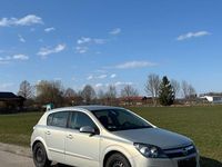 Gebraucht Opel Astra 105 PS (77 kW) 2005 Beige Limousine