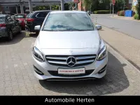 Gebraucht Mercedes 180 109 PS (80 kW) 2016 Silber Limousine