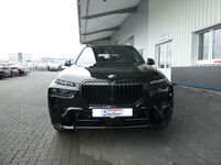 Gebraucht BMW X7 M Sport 381 PS (280 kW) 2024 Schwarz SUV