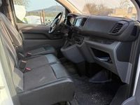 Gebraucht Opel Vivaro 122 PS (89 kW) 2020 Weiß Van / Kleinbus